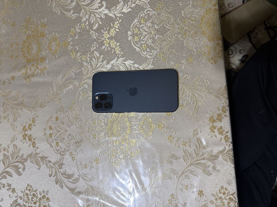 Iphone 12 pro max ideal