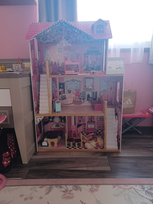 Къщичка за кукли