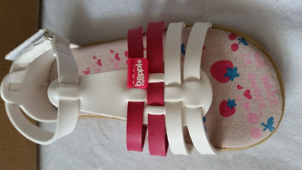 Детски сандали