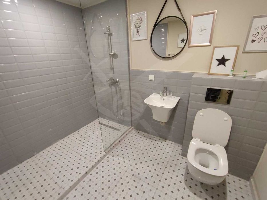 Продава се Хотел в Варна, м-т Евксиноград - 780 кв.м за 1924 €/кв.м - Снимка #8