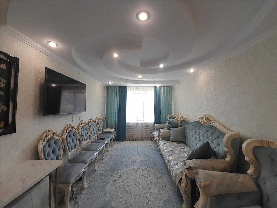 Продам 3 комн и 1 комн квартиры улучшенной планировки