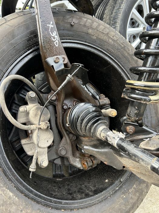 Etrier dreapta față Mercedes X Class X 350 Cdi 2019