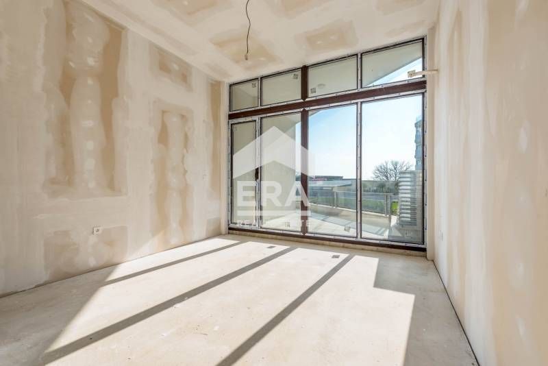 Продава се Тристаен апартамент в Варна, Чайка - 145 кв.м за 1573 €/кв.м - Снимка #5