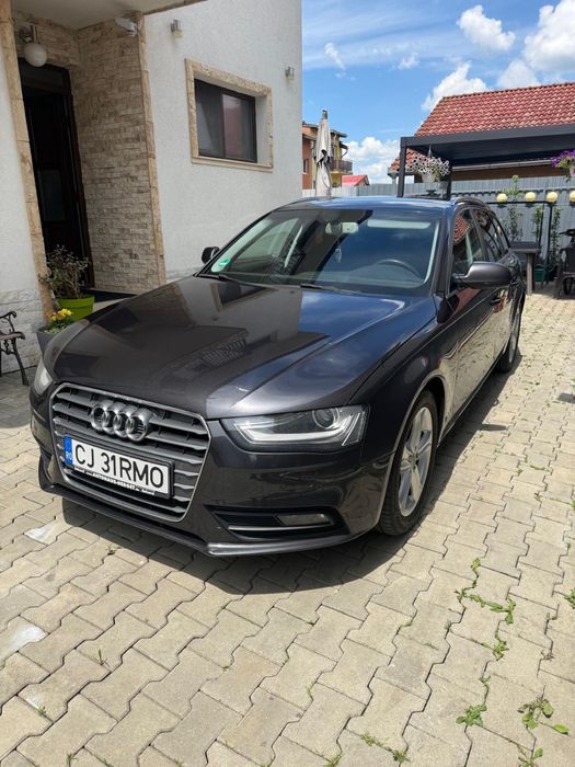 Audi A4 B8 2.0 143 cai facelift