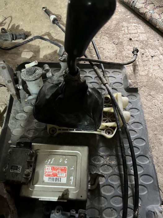 запчасти карина е