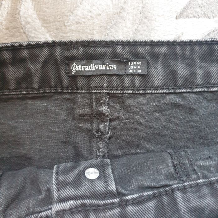 Дамска пола desigual, Levi's,pull&bear,stradivarius