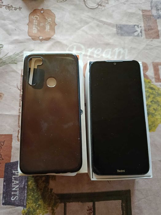 Смартфон Xiaomi Redmi 8T с дефектирала батерия