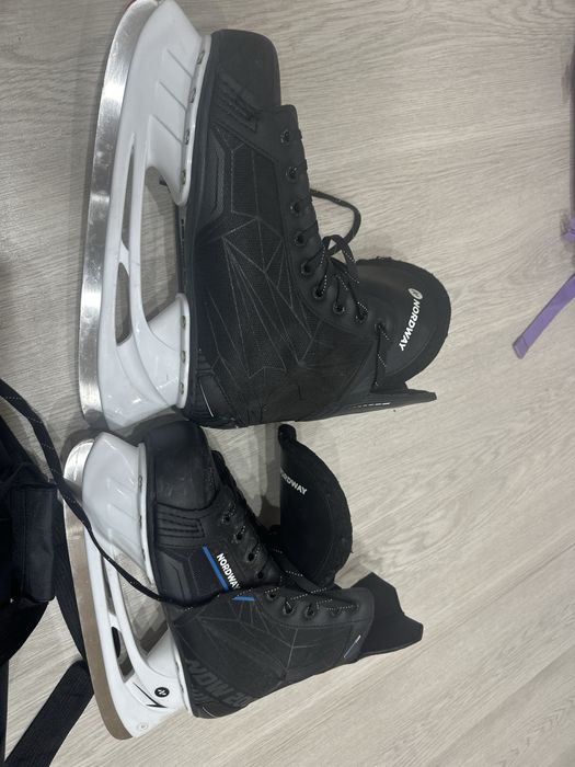 размер 43,состояние отличное