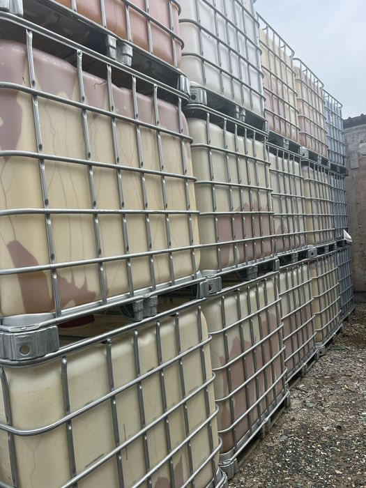 IBC контейнери - кубчета, квадратни бидони 1000 литра