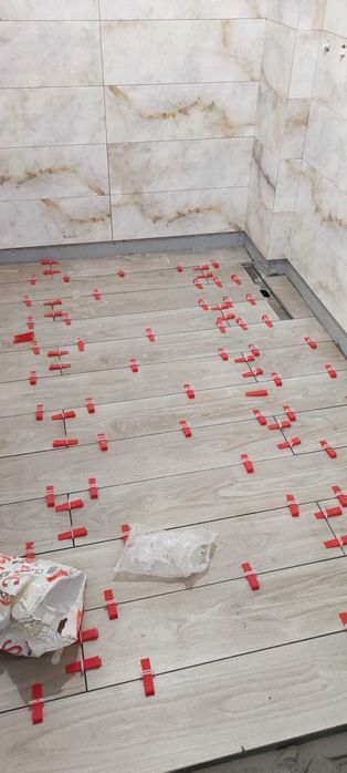 Renovări construcții lucrări de la A la Z apartamente case