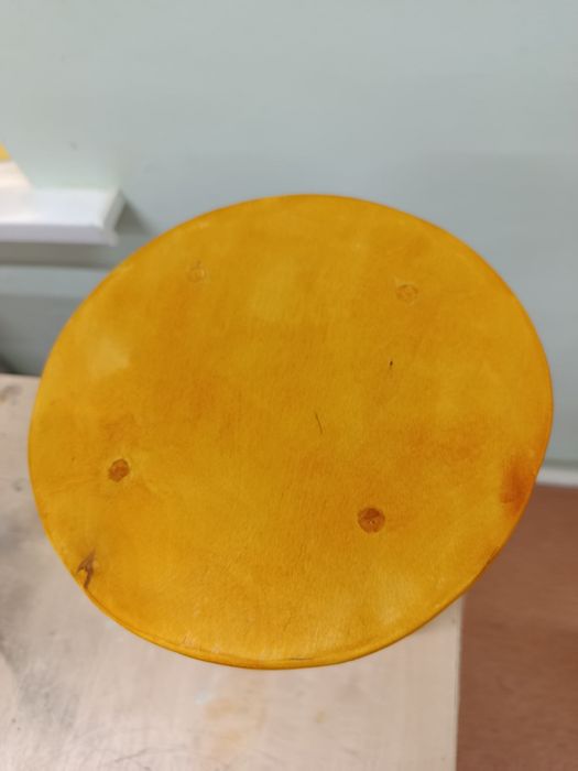 Продам деревянный стульчик