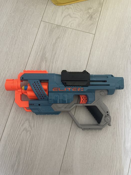 Arma  Nerf, utilizata de cateva ori