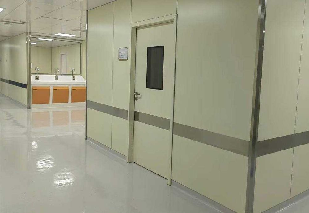 Двери для медицинских и учебных заведений