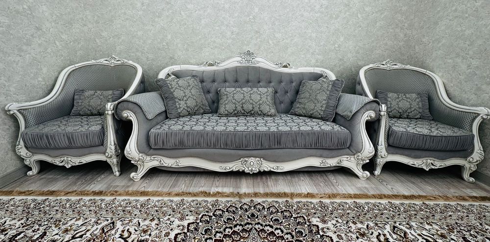 Продам диван с креслом