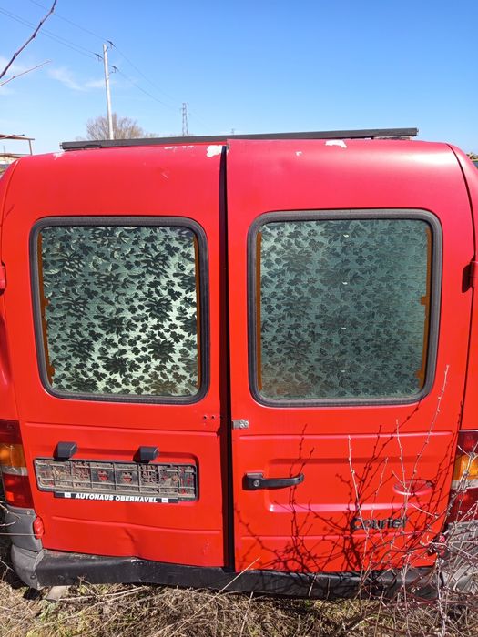 Форд Куриер 1.8 Дизел на части!