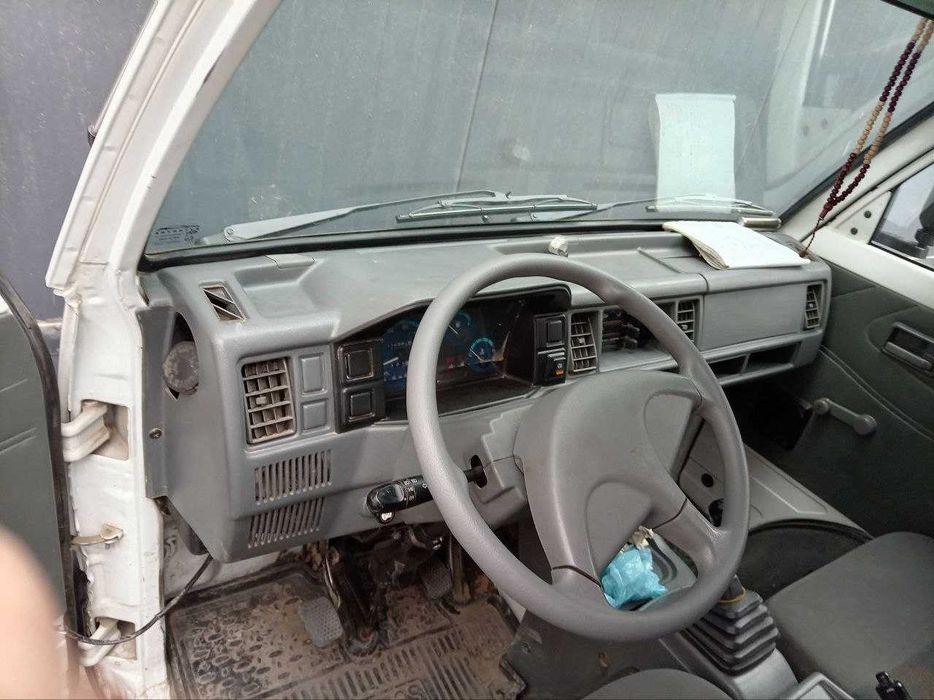 Лабо сотилади Назврбекда