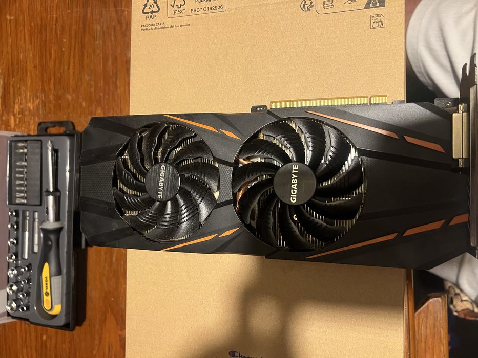 placa grafica gigabyte