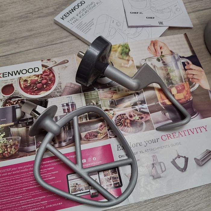 Продам кухонную машину Kenwood