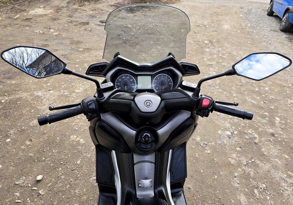 Yamaha X-max 300i ABS TCS HOB BHOC!
