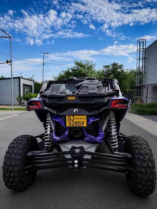 Vând Can-Am Maverick X3 XRS Smart-Shox 2023 – 200 CP – Full Accesorii
