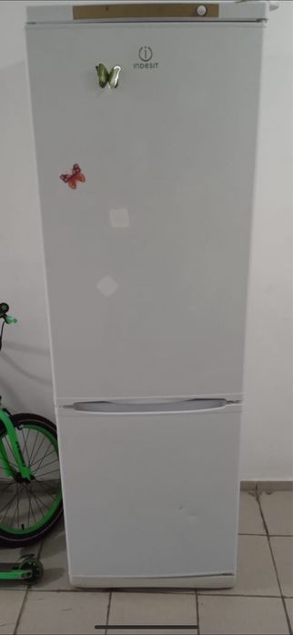 Продам холодильник на разбор