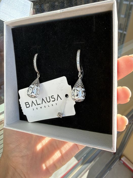 Серьги бренда Balausa