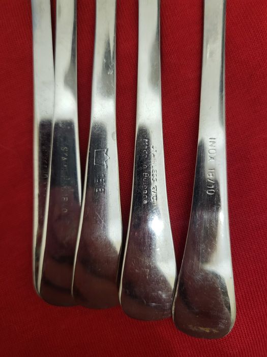 Вилици и лъжици неръждаема стомана