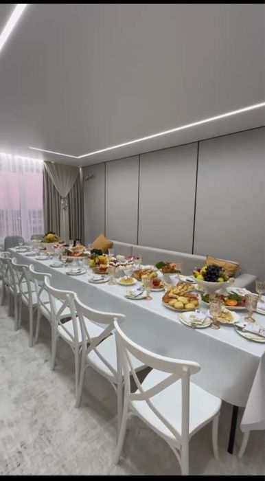 Стулья и столы в аренду