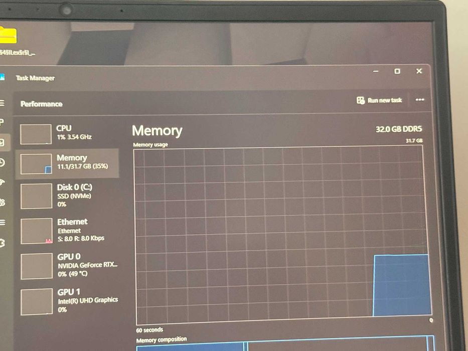 Tulpar T6 Гейминг Лаптоп – i9-14900HX, RTX 5070 Ti, 32GB RAM, 180Hz