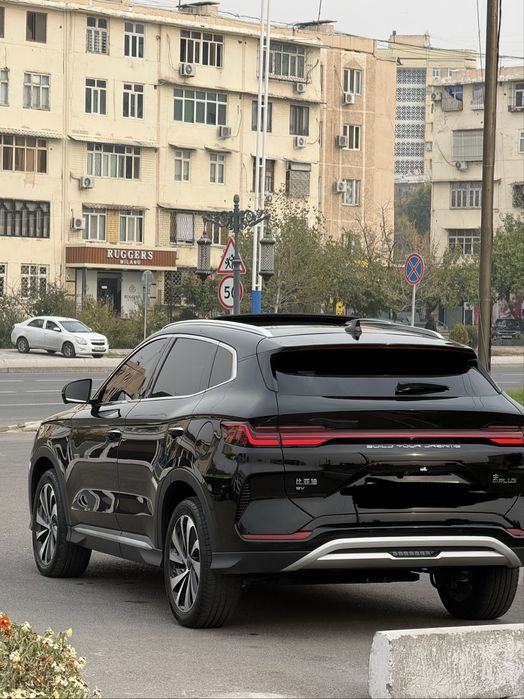BYD chempion EV 520km
