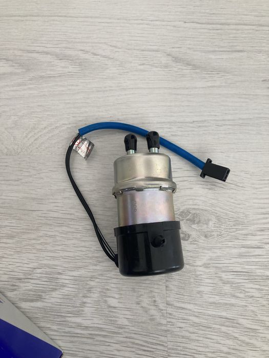 Pompa de benzina pentru scutere si motociclete