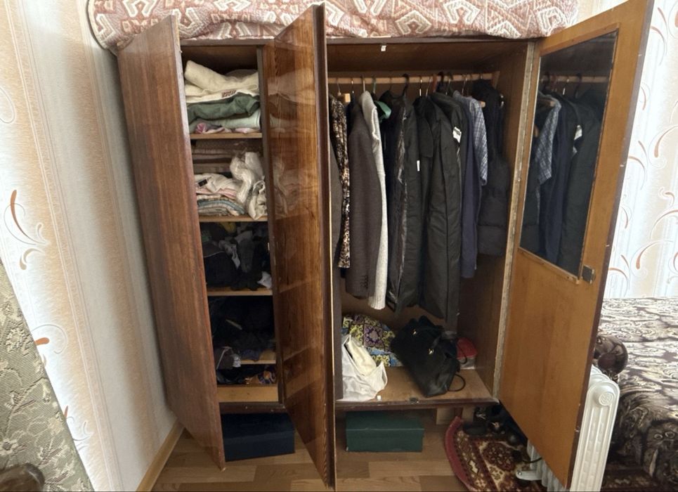 Срочно Продам Шкаф Советский