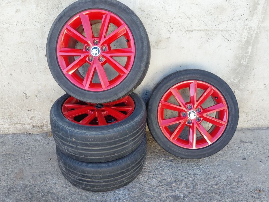 Roții pentru mașină  215/145-R16