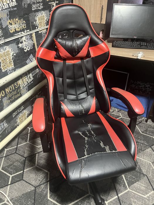 Продам игровое кресло
