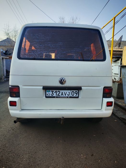 Фольксваген Т4 2.5 бензин