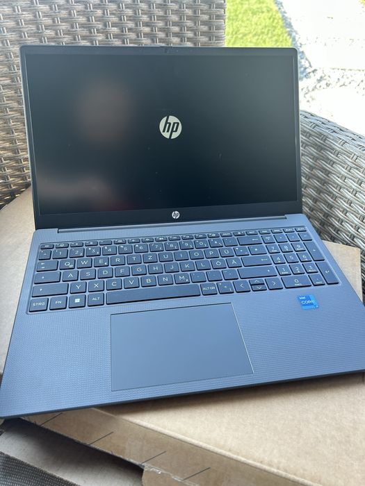 Laptop HP 250 G10 Laptop, 15.6" FHD IPS Display, Intel i7-1355U