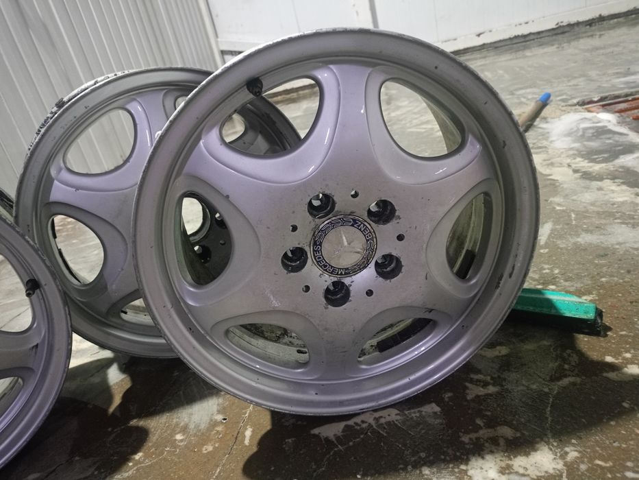 Продам диски на 16