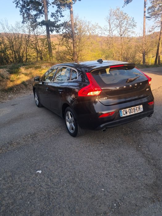 VOLVO V40 2013 — imagine 4