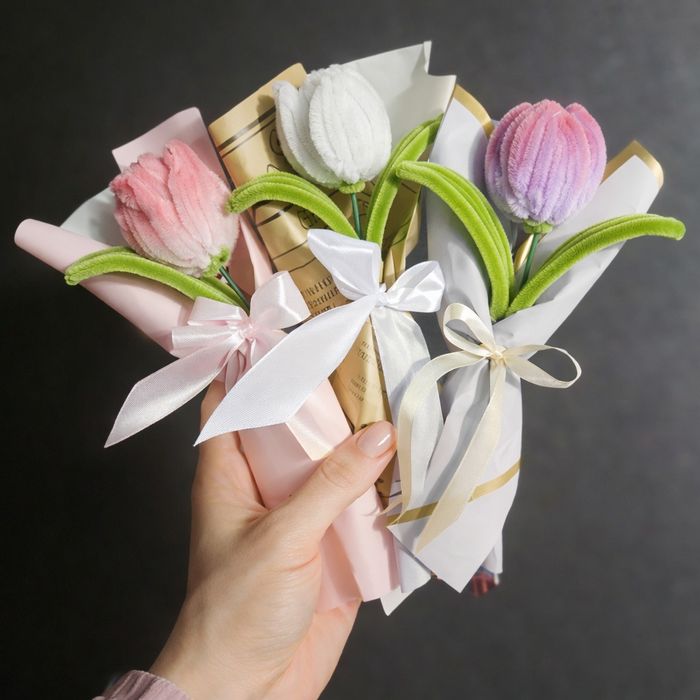 Lalele handmade sarma plusata