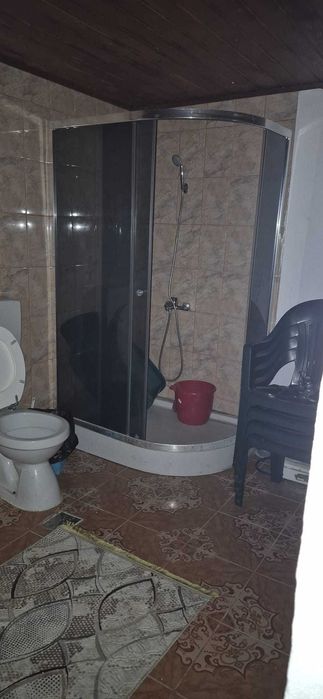 Vand casuta mica si cocheta