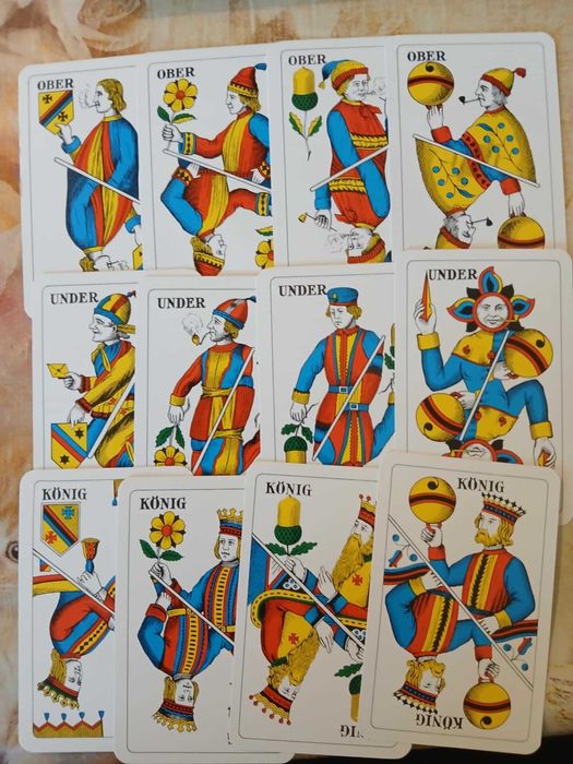 Стари оригинални швейцарски карти за игра