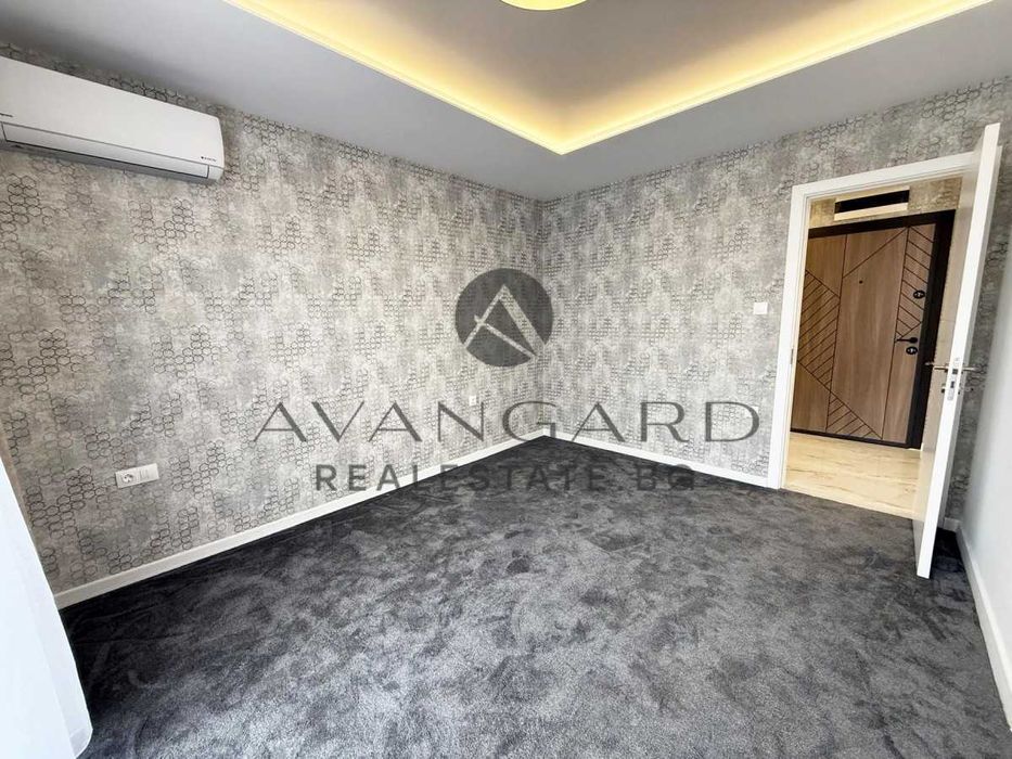 Продава се Тристаен апартамент в Пловдив, Кючук Париж - 96 кв.м за 2396 €/кв.м - Снимка #7