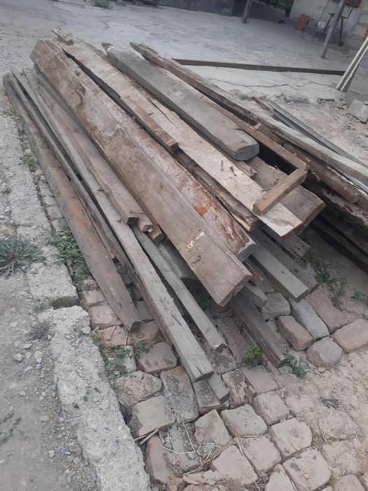 Балки , подшиферные рейки.