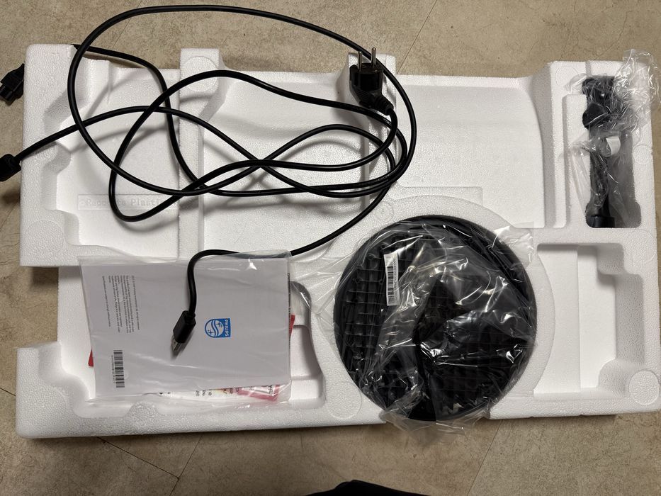 Monitor 27” Philips