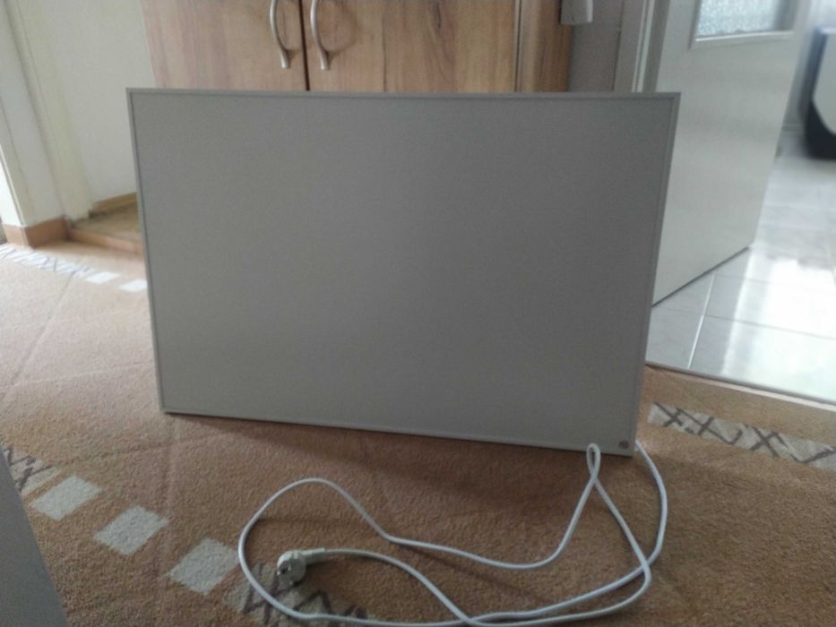 Продавам Инфра-червен панел