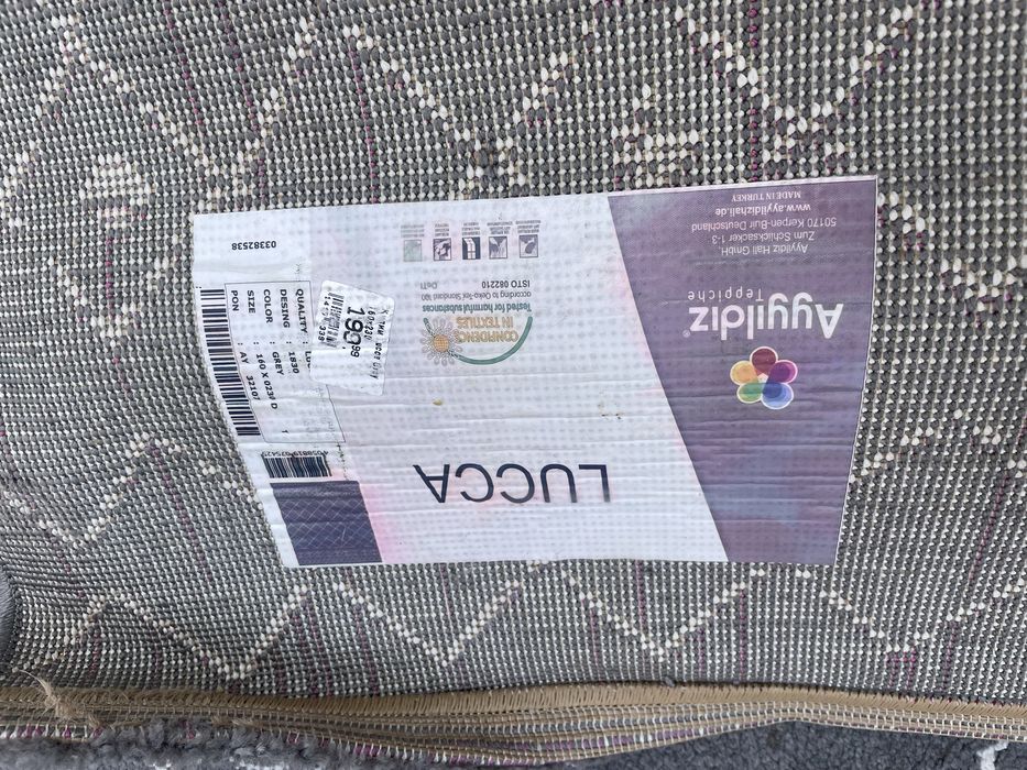 Бял килим Щаги сребърна нишка 3D,фрорален килим и сив