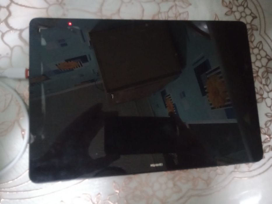 Обменяю планшет на смартфон