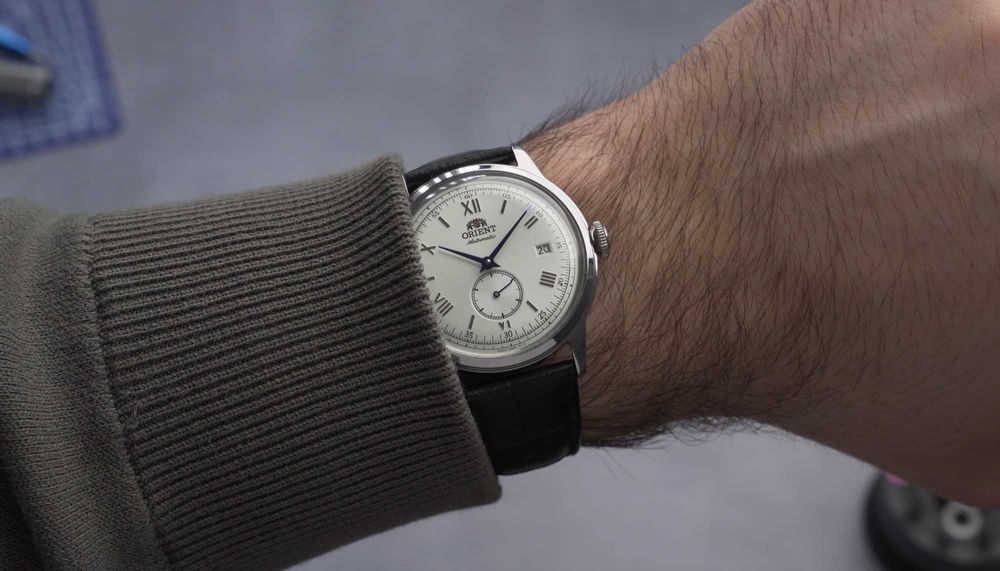 Ceas Orient Bambino V2 Small Seconds Alb