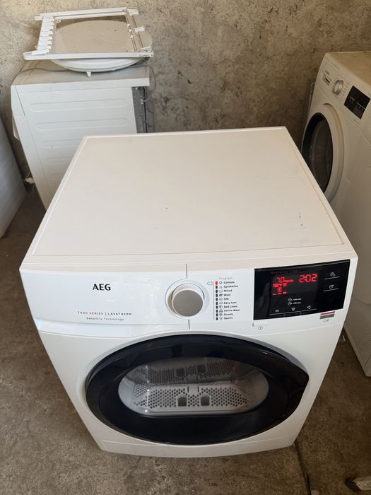 AEG 7000 Series