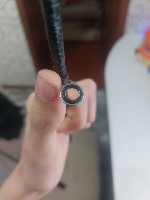 Продам Карбоновый спинниг 2-12g